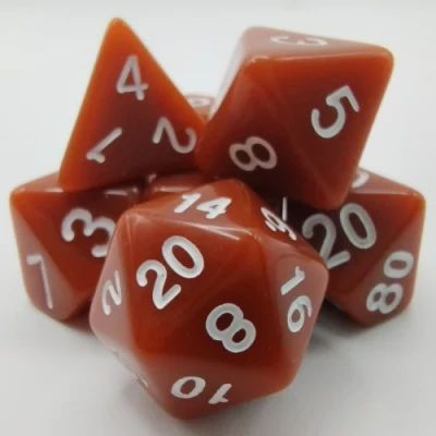 Kit de dés polyédriques – opaque – brun avec chiffres blancs