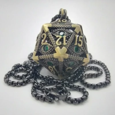 Pendentif d20 - oeil hypnotique - or avec oeil vert & mini-kit de dés polyédriques 6mm