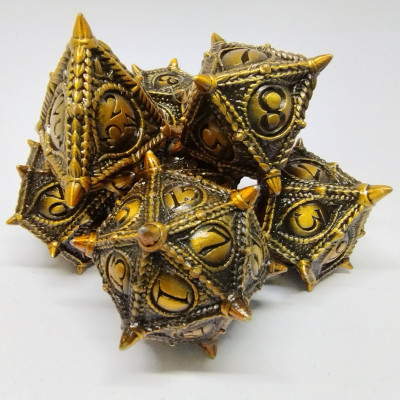 Kit de dés Oeil Onirique - bronze ancien dans une pochette en suédine noire