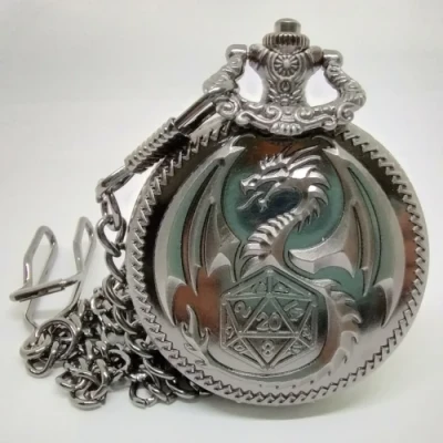 Porte-dés en métal avec mini-kit polyédrique: dragon argenté avec pochette en suédine noire