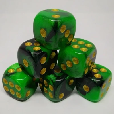Kit de 30 d6 12mm dans une bouteille avec couvercle dévisable - vert & noir avec picots dorés
