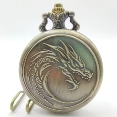 Porte-dés en métal avec mini-kit polyédrique: portrait majestique doré avec pochette en suédine noire