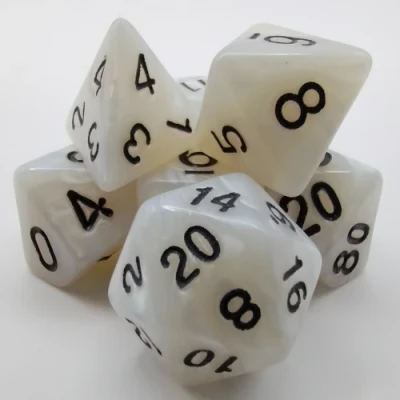 Kit de dés polyédriques – perlé – perle avec chiffres noirs